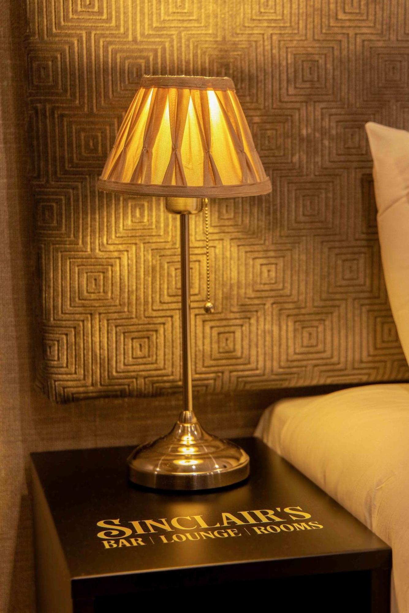 พิคกี บลายเดอร์ อะคอมโมเดชัน แอนด์ บาร์ Hotel เซาท์พอร์ต ภายนอก รูปภาพ